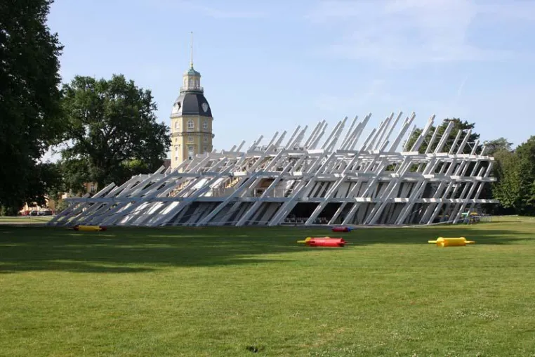 Bild: Rubner Holzbau Pavillon KA300: Herzstück des Festivalsommers in Karlsruhe