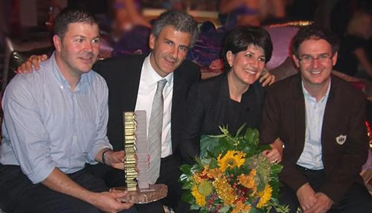 Luca Prinoth (I-S Geschäftsführer), Hugo Bernardi (Hotel Gardena), Karin Bernardi (Hotel Gardena), Markus Rabanser (I-S Geschäftsführer)