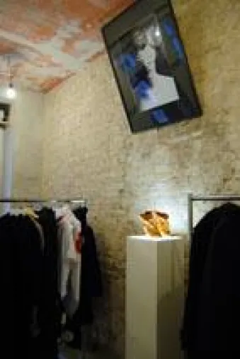 pGs Berlin Fashion Week und Designer Sales & Shopping Boutique Opening Event | 30. Juni | 19 Uhr | Hof96 Bild: pGs Berlin Fashion Week und Designer Sales & Shopping Boutique Opening Event | 30. Juni | 19 Uhr | Hof96