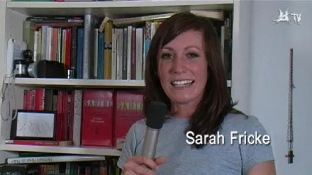 „Buch Besuch“ – Das neue Büchermagazin mit Sarah Fricke bei YOOMEE.TV Bild: „Buch Besuch“ – Das neue Büchermagazin mit Sarah Fricke bei YOOMEE.TV