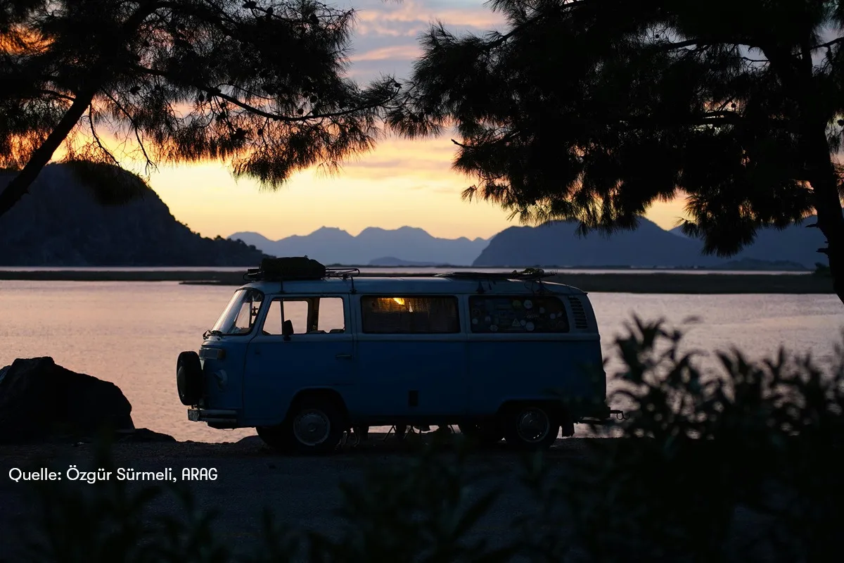ARAG Experten mit Tipps für sicheres Campen