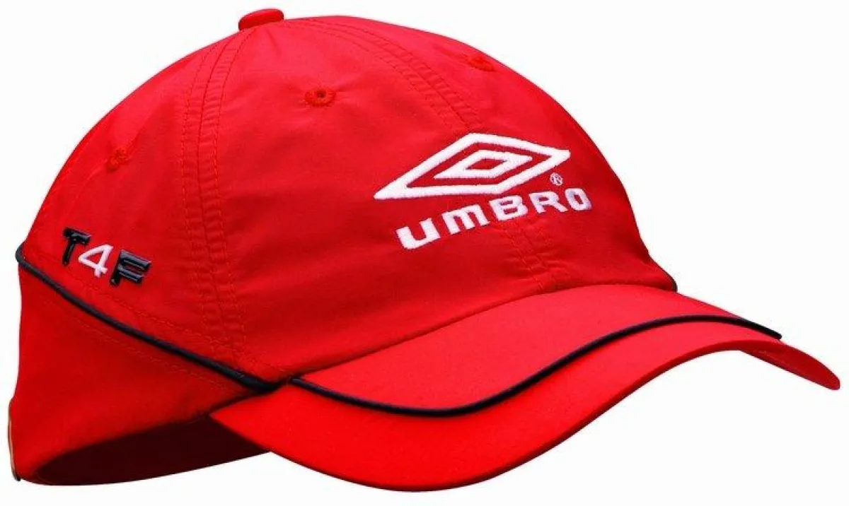 Umbro Headwear bei Caps and Sox Berlin