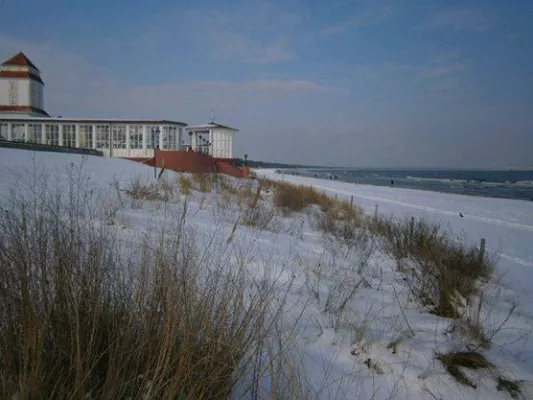 Bild: Duftender Wohlfühl-Winter und zauberhaftes Schneesternefunkeln: ?Tipps für die kalte Jahreszeit auf Rügen?