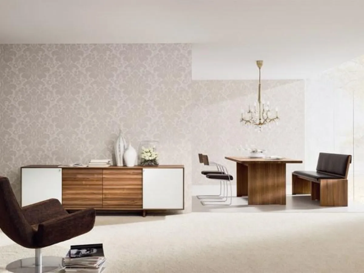 Massivholzkommode mit Wellenfront und Tisch Egos von ANREI