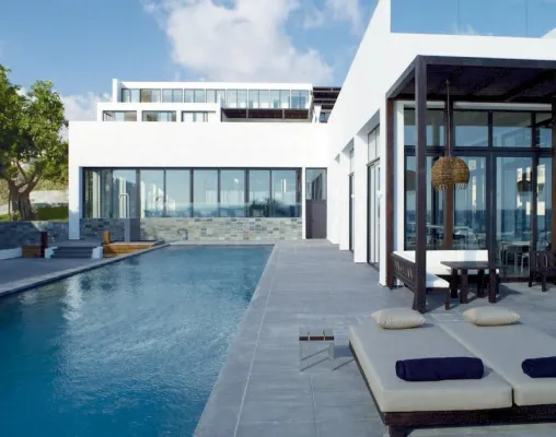 Bild: !QMSMedicosmetics expandiert auf Zypern: Neu im Almyra