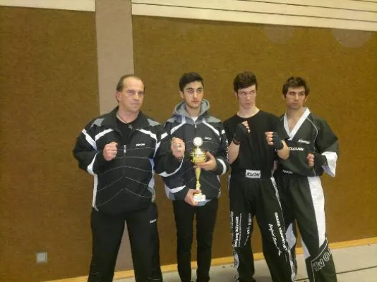 Bild: Dorfener Kickboxer weiter auf Erfolgskurs