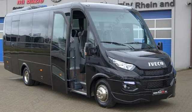Bild: Neu in der Interline Düsseldorf/ Köln Busflotte: Der VIP Midibus 24+1