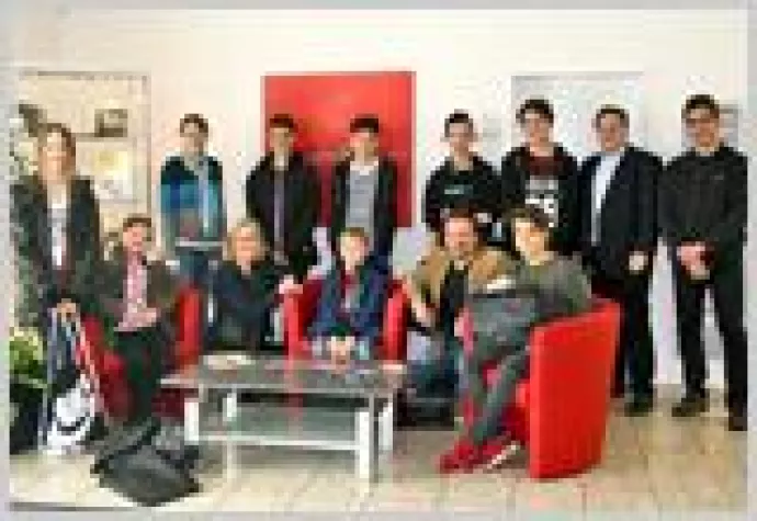 Unterhaltsam reingeschnuppert Bild: Unterhaltsam reingeschnuppert