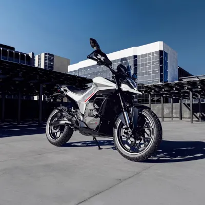 Ultraviolette präsentiert die X-47 Crossover in Deutschland Bild: Ultraviolette präsentiert die X-47 Crossover in Deutschland