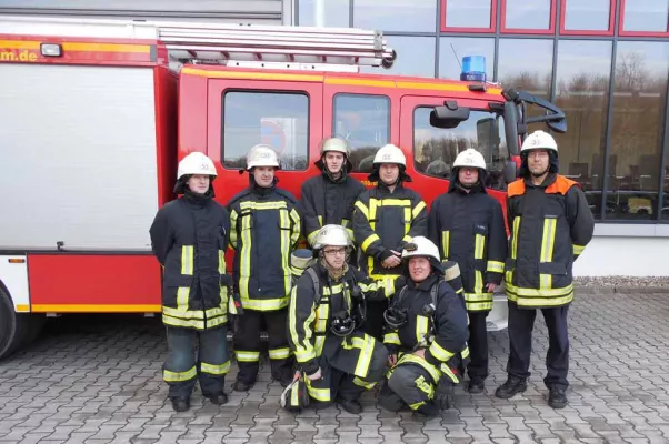 Bild: Freiwillige Feuerwehr absolviert Konditionstraining im Knappschaftskrankenhaus