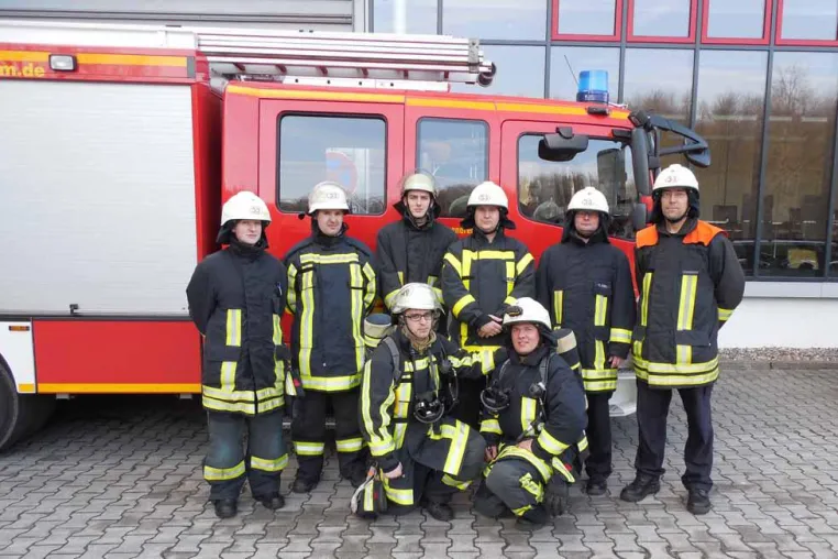 Bild: Freiwillige Feuerwehr absolviert Konditionstraining im Knappschaftskrankenhaus
