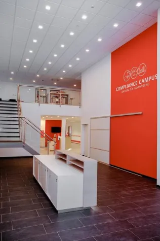 Bild: Compliance Campus: Neues Schulungszentrum zielt auf die praxisorientierte Verbesserung der Händehygiene