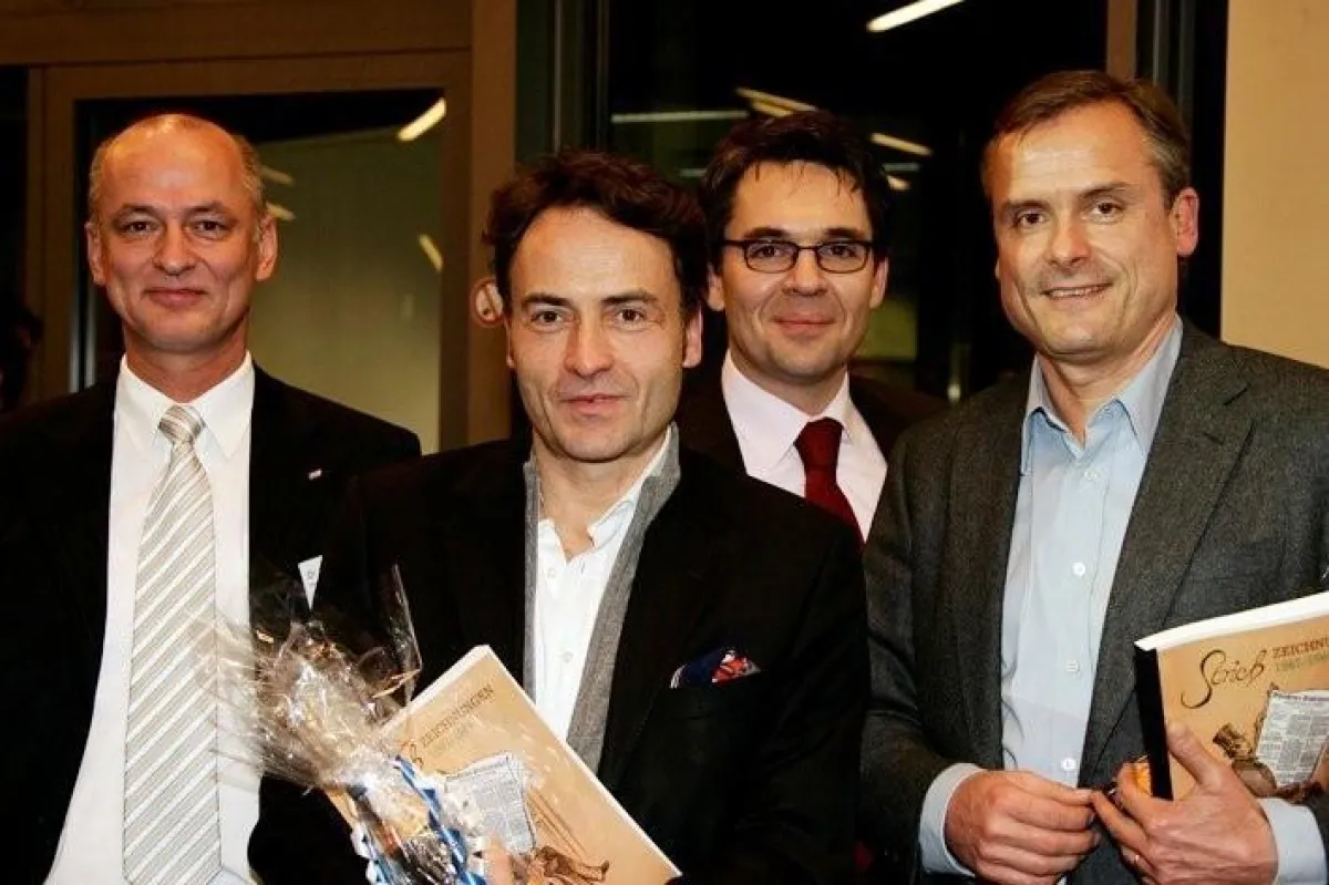 ?© Hakan Günay? V.l.: Akademie-Direktor Dr. Matthias Lung, ?ZEIT?-Chefredakteur Giovanni di Lorenzo, BAW Studienleiter ?Marketingwirt? Thomas Aigner, Autor und Kolumnist Axel Hacke