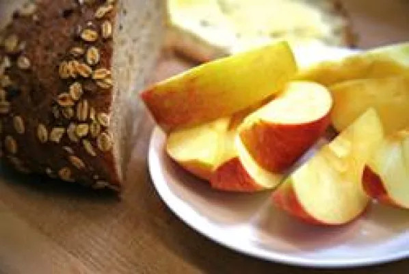 Bild: Stressige Phasen im Studium dank gesunder Ernährung erfolgreich meistern
