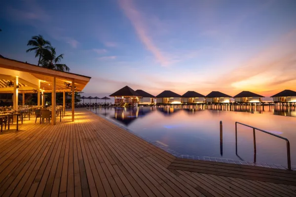 Ellaidhoo Maldives by Cinnamon erhält zum zweiten Mal in Folge den HolidayCheck Gold Award 2026 Bild: Ellaidhoo Maldives by Cinnamon erhält zum zweiten Mal in Folge den HolidayCheck Gold Award 2026