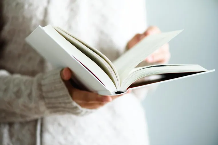 Bild: Warum Sie Bücher in lokalen Online-Shops und nicht bei Amazon kaufen sollten