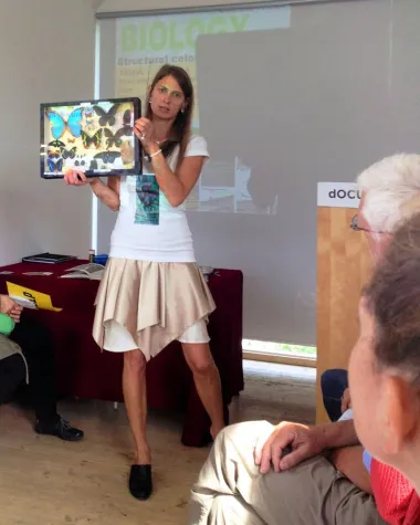 Bild: Stilgalerie-Künstlerin Sigrid Zobl stellte Bionic.Art auf der dOCUMENTA (13) vor