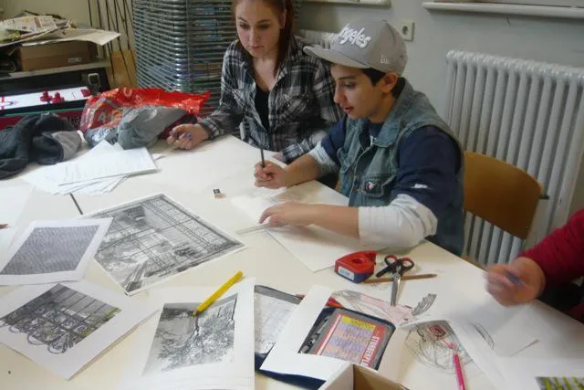 Bild: Refik-Veseli-Schule: Vorbild für Solidarität, Toleranz, Zivilcourage. Bauereignis: Schüler gestalten Schultor