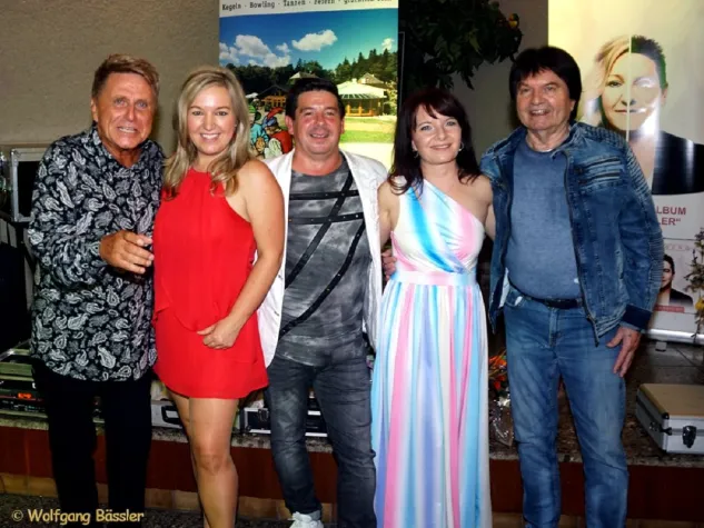 Bild: Furioses Schlagerfestival in der Räuberschänke 