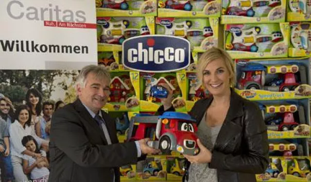 Bild: Große Charity-Aktion: Chicco und Britt Hagedorn machen Weihnachtswünsche wahr