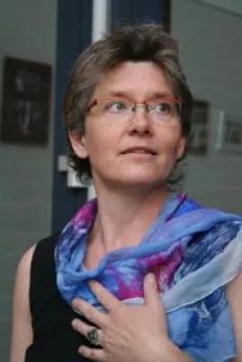 Bild: Bärbel Dierks als Speaker bei Konferenz für Persönlichkeitsentwicklung und Selbstmanagement