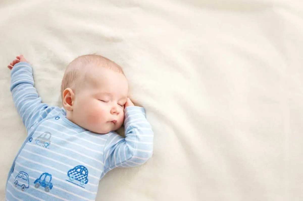 Schlafendes Baby (© 123rf)