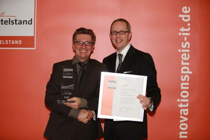 Bild: Bremer ist Sieger: INNOVATIONSPREIS-IT 2012 auf der CeBIT