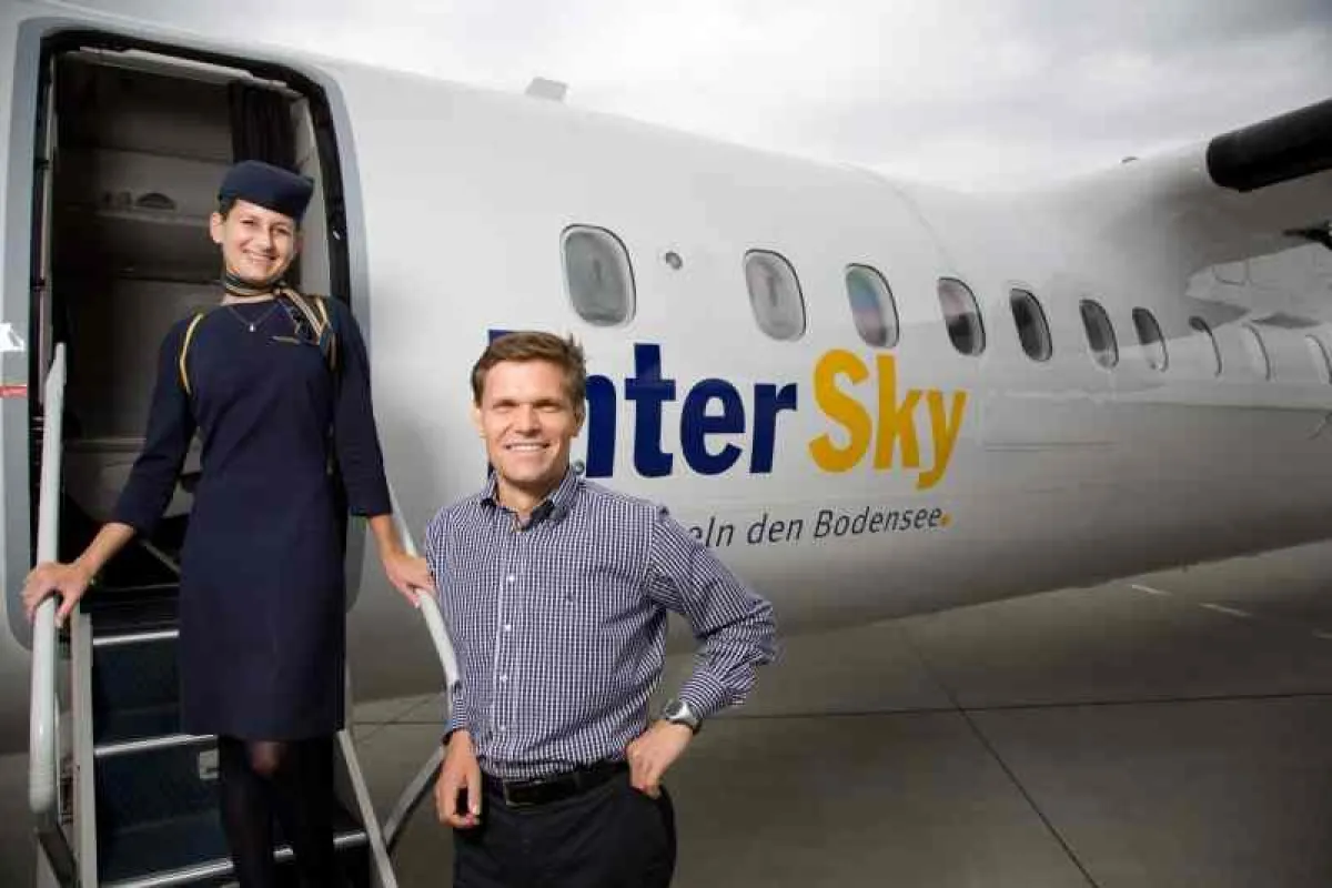 Blickt zufrieden zurück: Claus Bernatzik, Geschäftsführer der InterSky. (Copyright: InterSky, Abdruck honorarfrei zur Berichterstattung über InterSky. Angabe des Bildnachweises ist Voraussetzung.)