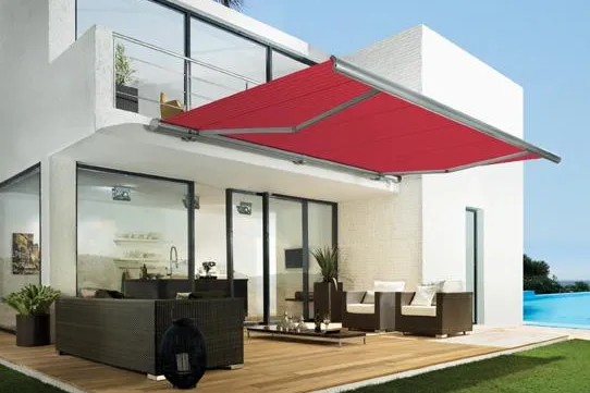 Bild: Bewährte Technik - neuer Look - Kassettenmarkise markilux 5010 für großzügigen Schatten