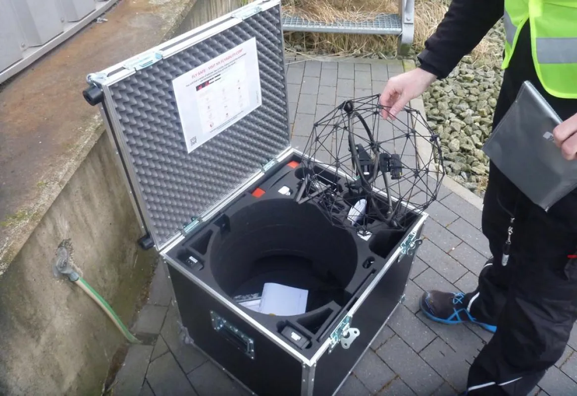 Tankinspektion in einem Kraftwerk