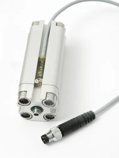 Bild: Magnetische Zylindersensoren mit praxisoptimierter Befestigungstechnik