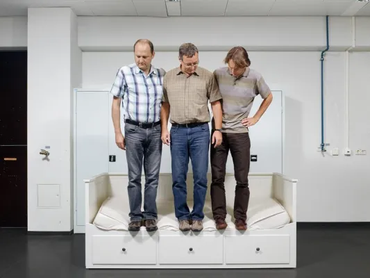 Bild: Ausschreibungsbeginn PUNKT 2013: Preis für Technikjournalismus und Technikfotografie geht in eine neue Runde