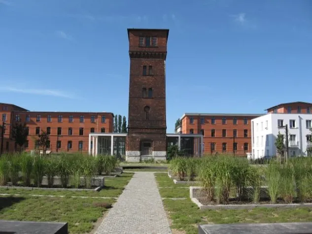 Bild: Vor 25 Jahren: Entlassung nach BRD