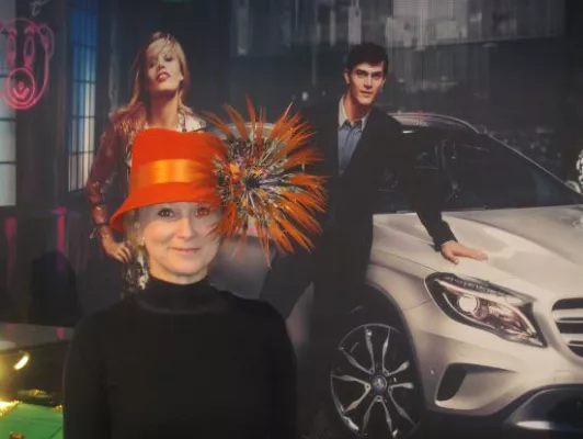Bild: Orange ist ein Eyecatcher für die Frühjahrsgarderobe 2019, sagt Personalshopper Sonja Grau
