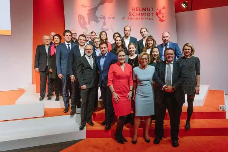 Bild: VOSS+FISCHER realisiert Helmut Schmidt Journalistenpreis in Frankfurt