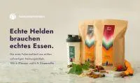 Bild: ForSuperHeroes - Berliner Start-Up fertigt Trinkmahlzeiten aus echten Superfoods