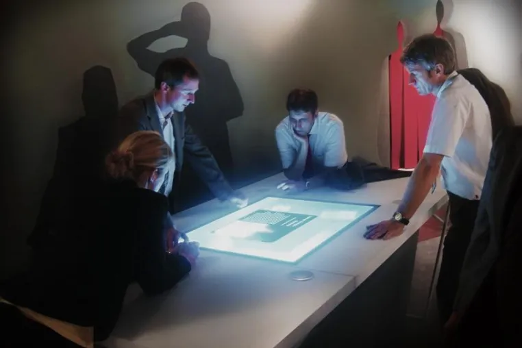 Bild: envis precisely gestaltet Multitouch-Tisch für das Klimahaus in Bremerhaven