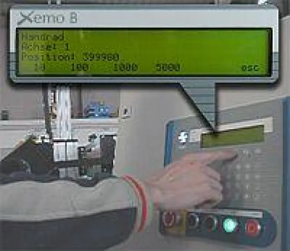 Leichter lernen mit Joystick und Handrad Bild: Leichter lernen mit Joystick und Handrad