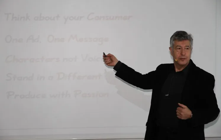 Bild: „The 7 Secrets * of Creative, Effective Radio©”