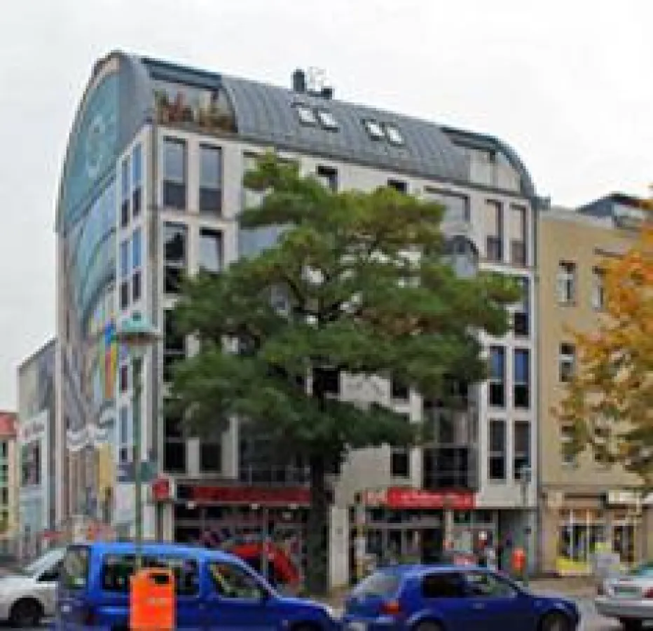 Das Wohn-/Geschäftshaus-Ensemble
