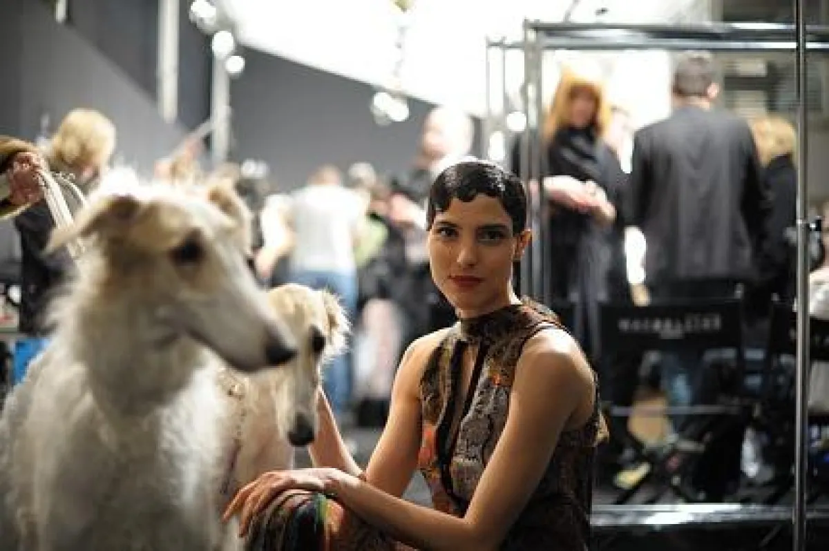 Fashion Week Berlin, Backstage: Show von Guido Maria Kretschmer. Foto: Michael Wittig