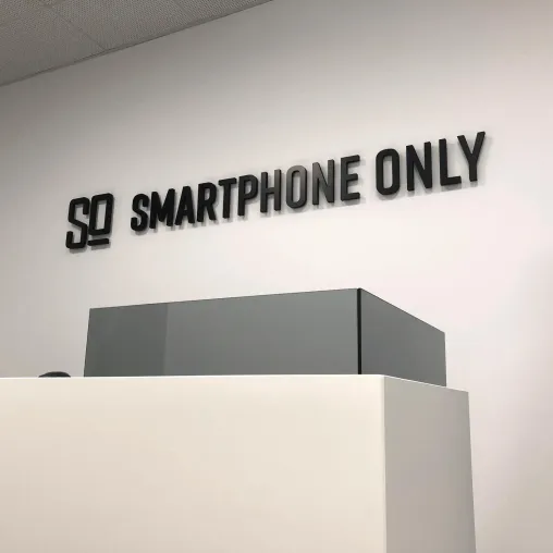 Bild: ERFOLGREICHES START-UP: SMARTPHONE ONLY EXPANDIERT NACH ÖSTERREICH