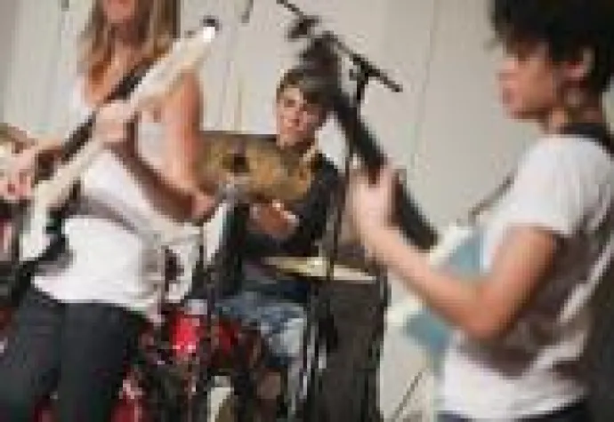 100% live: Bandwettbewerb podium.wien Bild: 100% live: Bandwettbewerb podium.wien