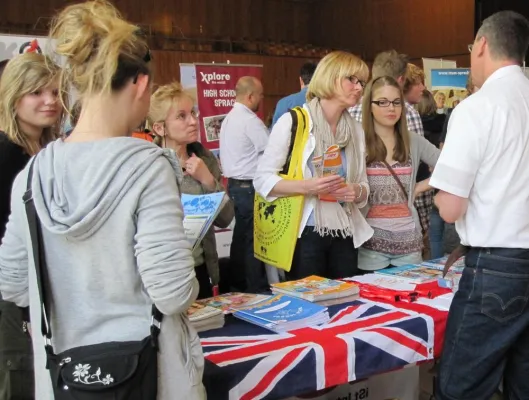 Bild: Rheinland: Jetzt mit den Bewerbungen für das Auslandsjahr 2013 starten