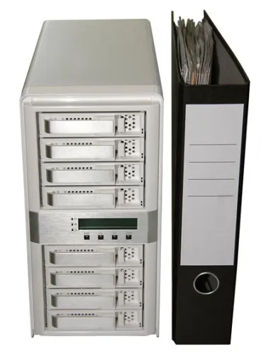 Bild: Erstes kompaktes Areca RAID-System mit 6Gbit/s SAS/SATA Technologie lieferbar.