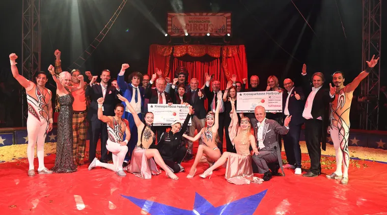 Standing Ovations und eine Rekord-Spendensumme bei der Hofmeister Circus-Benefizgala. Bild: Standing Ovations und eine Rekord-Spendensumme bei der Hofmeister Circus-Benefizgala.
