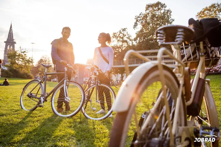 Baufritz setzt mit „JobRad“ auf klimafreundliche und gesunde Mobilität Bild: Baufritz setzt mit „JobRad“ auf klimafreundliche und gesunde Mobilität