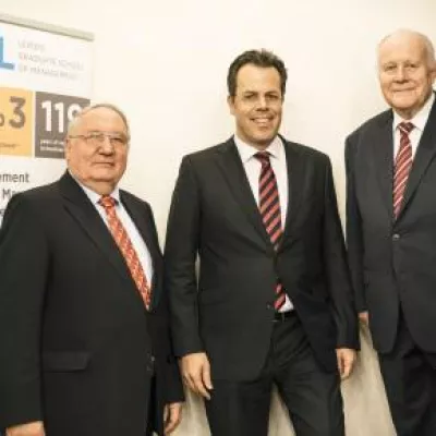 Bild: Neuer Name: Aus der Kramerstiftung wird die HHL-Stiftung