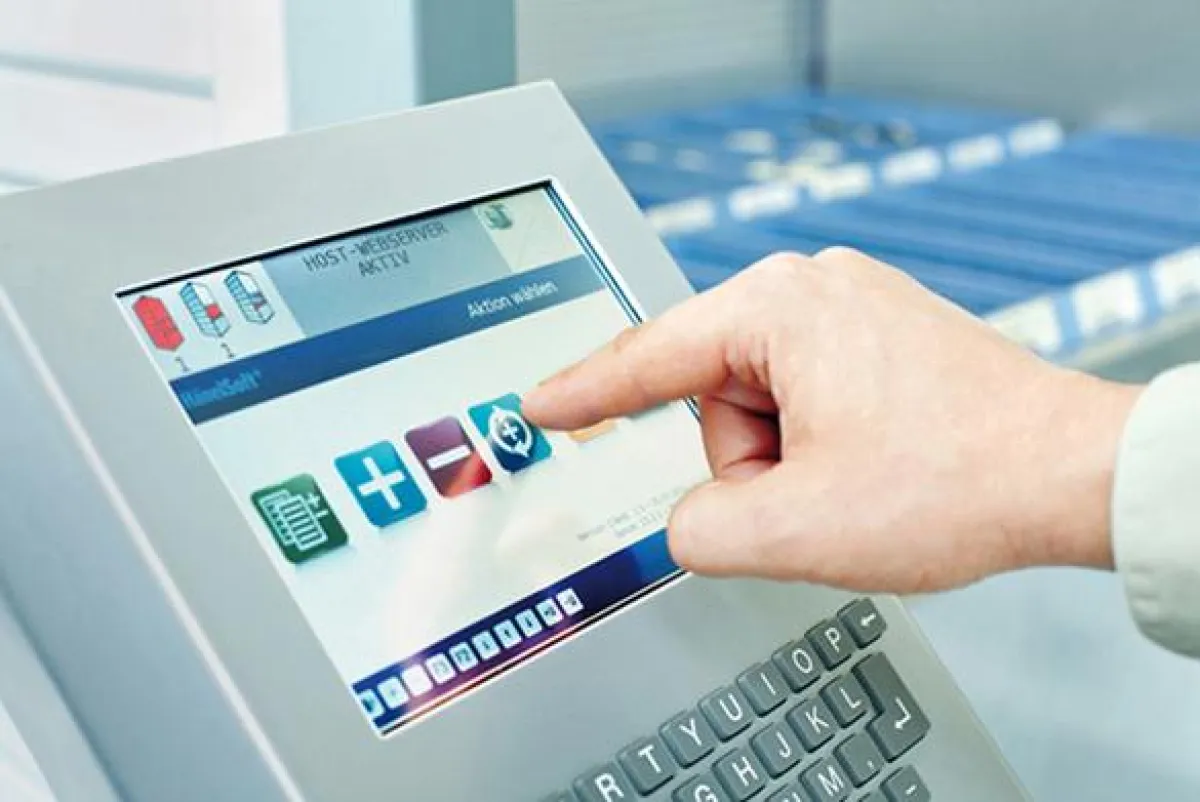 Die Funktionalität eines Tablet-PC direkt an der Steuerung. Die Lagerverwaltung HänelSoft® in neuem Design.