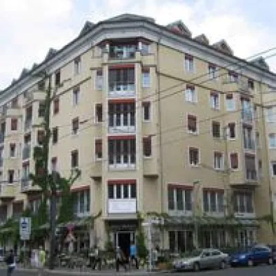 Bild: DIP-Partner AENGEVELT siedelt Lady-Fitnesskette in Berlin-Mitte an